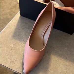 Elegant Coach Pink Women's Pumps